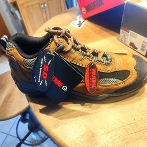 Wolverine steel toe work shoes
